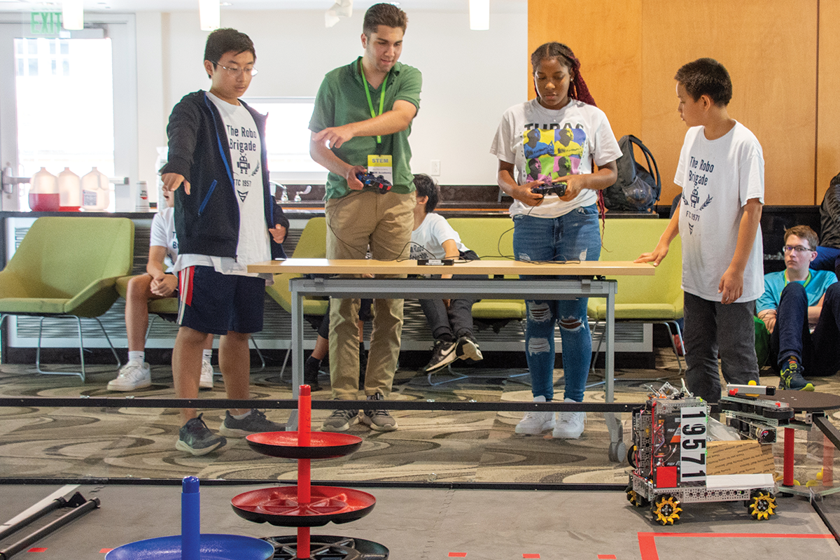 STEM-Academy-Feature-Image_1200x800